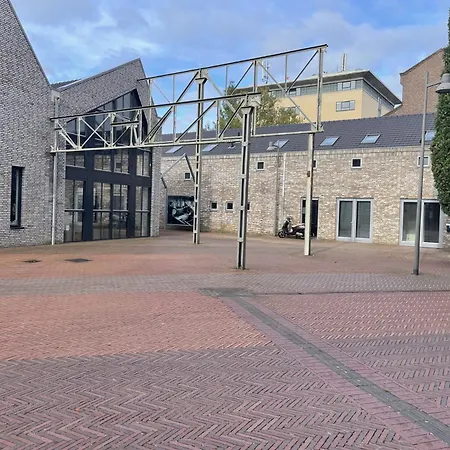 Pensjonat Relaxing Suite, Spa Nearby, Free Parking & Airco Oss