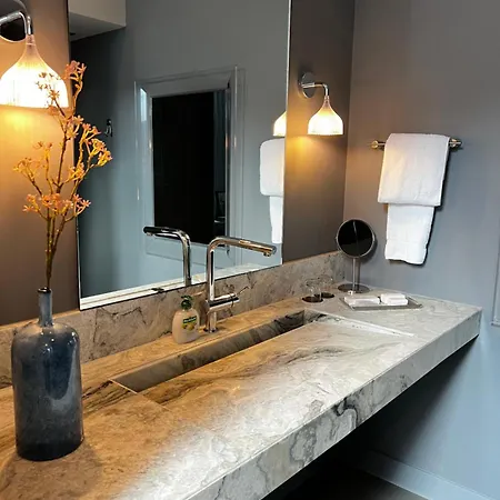 Pensjonat Relaxing Suite, Spa Nearby, Free Parking & Airco 3*