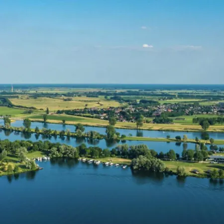 Kitchen Access Next To Your Suite, And Wellness 3* Oss