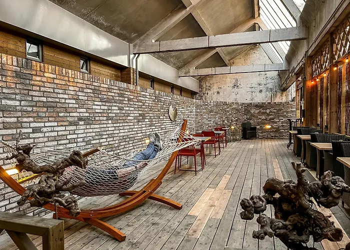 Apartman Relaxing Suite, Nearby, Free Parking & Airco Oss